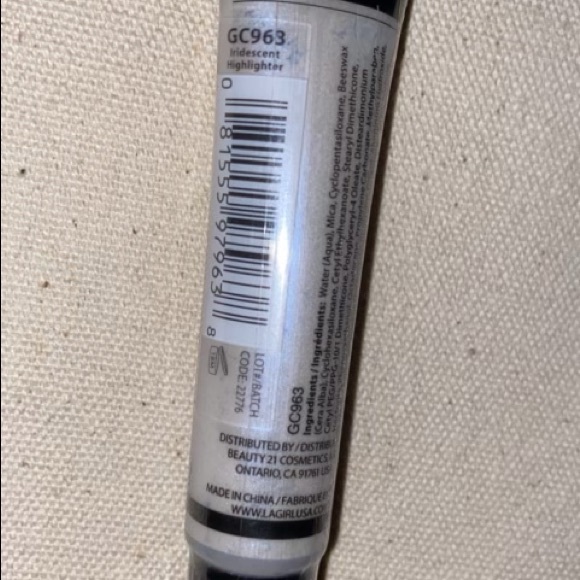 Makeup - Picture 4 of 6